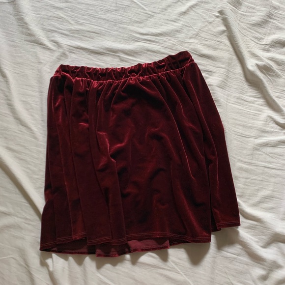 Velour skirt - Picture 4 of 4